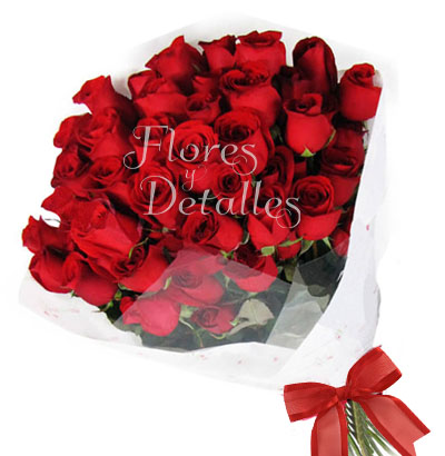 MA  Ramo 50 Rosas Rojas