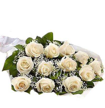 AB Ramo con 12 Rosas Blancas
