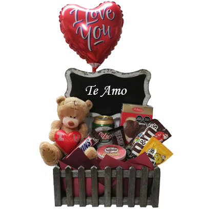 A8 Cesta con Dulces Variados